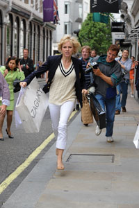 Naomi Watts/ Diana poursuivie par les paparazzi