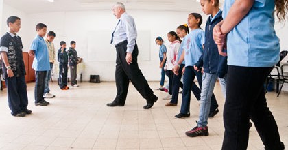 Dancing in Jaffa : Pierre Dulaine entre garçons et filles