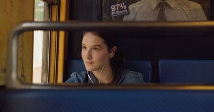 Anaïs Demoustier dans le RER