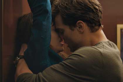 Dakota Johnson et Jamie Dornan dans 50 nuances de Grey - les 8 temps forts de 2015