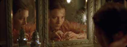 Mia Wasikowska dans Madame Bovary